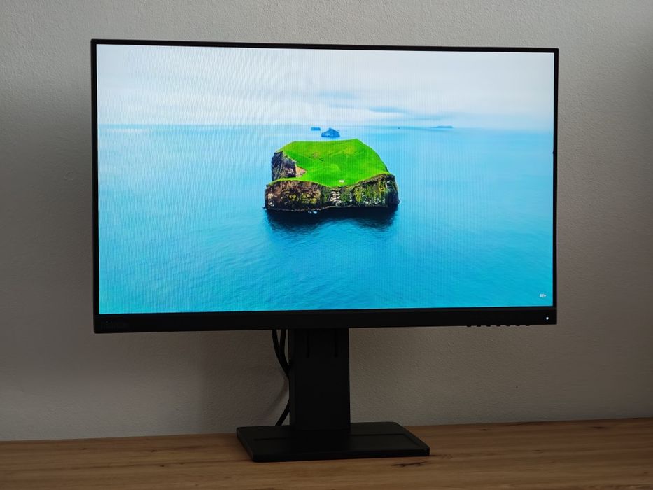Monitor Lenovo ThinkVision E24-28 1080p - ca nou!