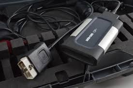 Efectuez DIAGNOZA AUTO/TESTER cu deplasare