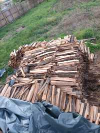 Vând lemne stejar uscate