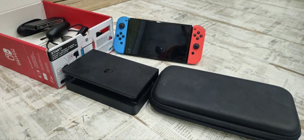 Nintendo switch OLED 1