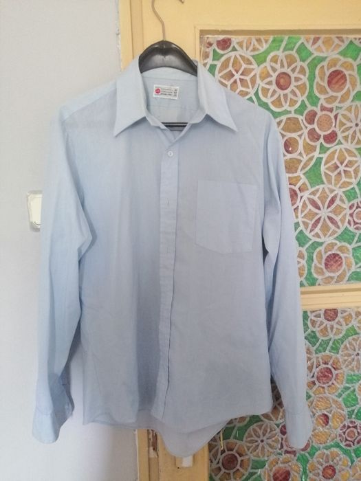 Мъжки бели ризи с дълъг ръкав