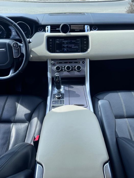 Range rover sport
