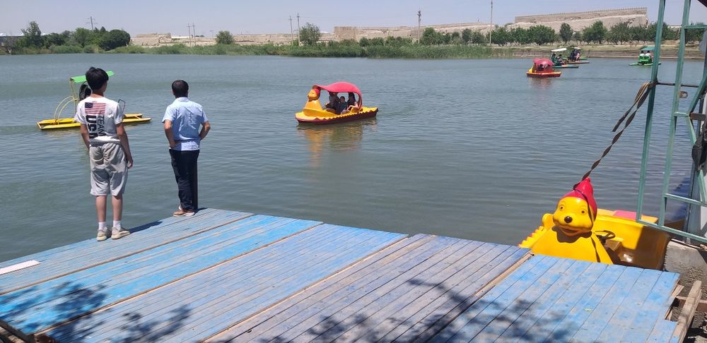 Катамаран сотилади