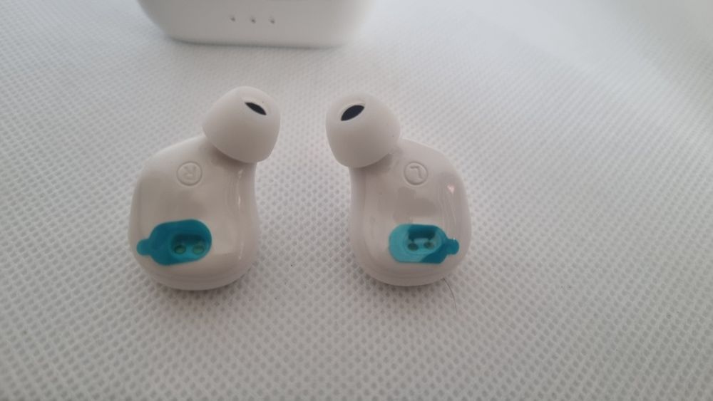 Нови безжични слушалки