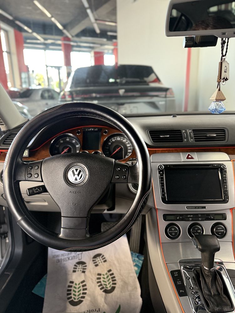 volkswagen passat tinniq holatda