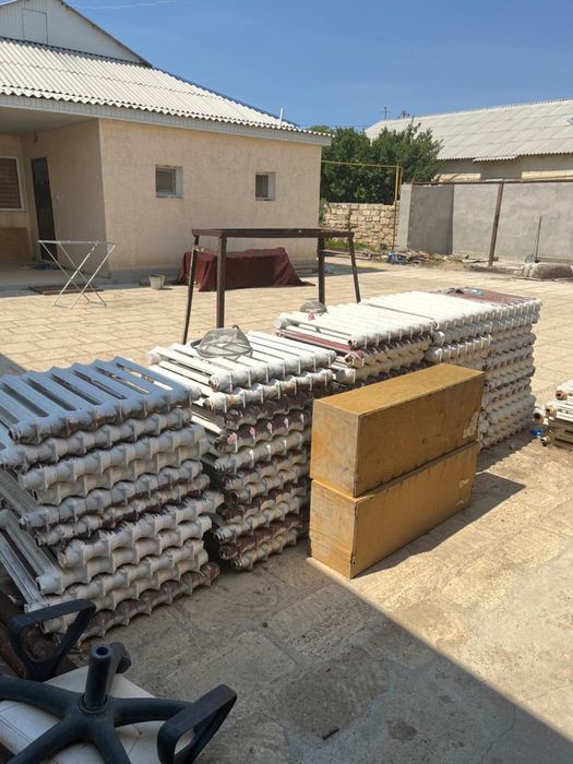 Продается радиаторы секция  1 шт 1200 тг