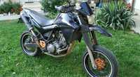 Motocicleta Yamaha xt 660x