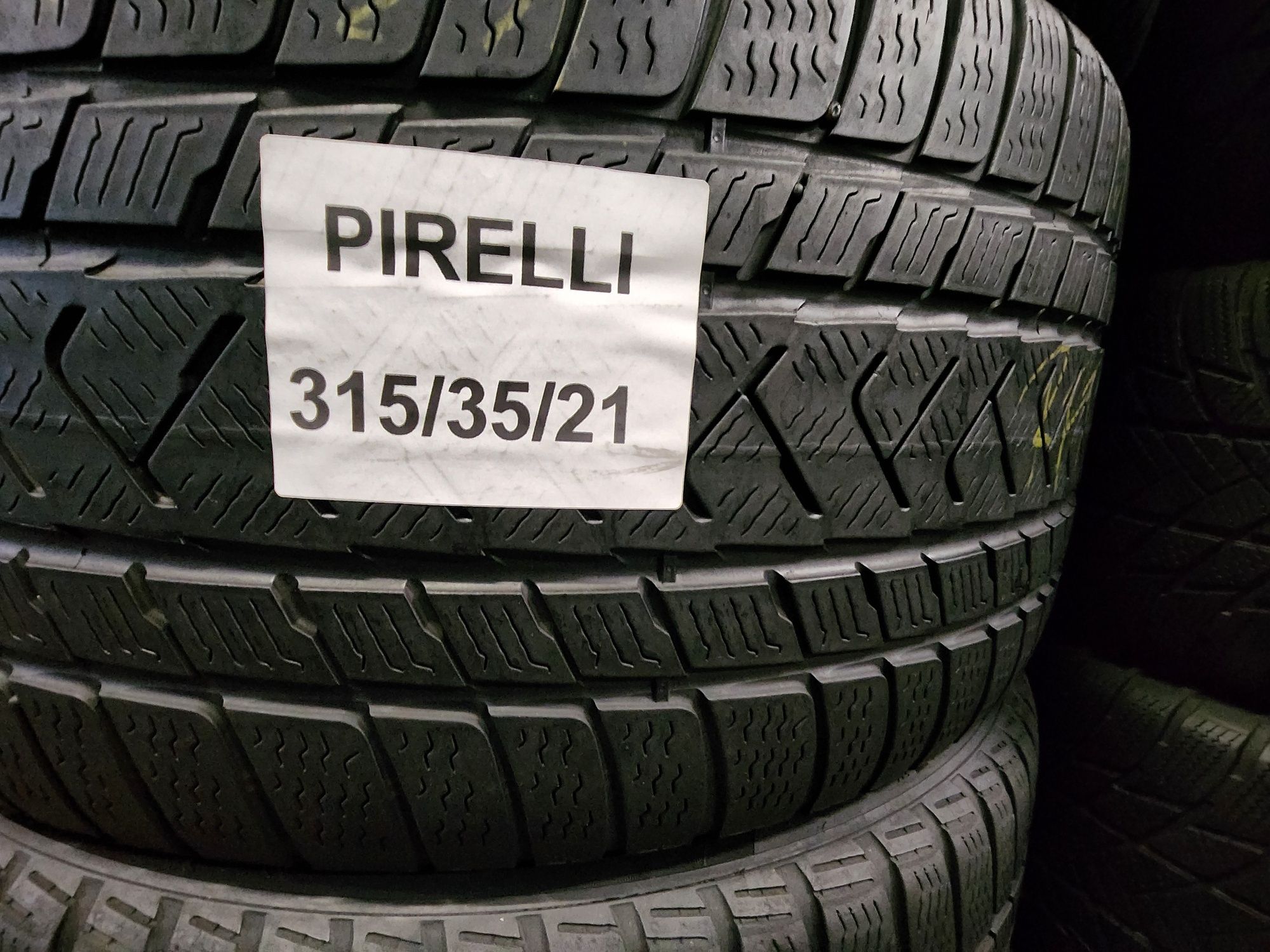 Anvelope iarnă 315 35 21 cu 275 40 21 Bridgestone runflat 45/2022