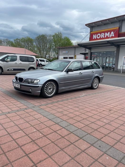 Vând schimb BMW e46 break diesel preț negociabil