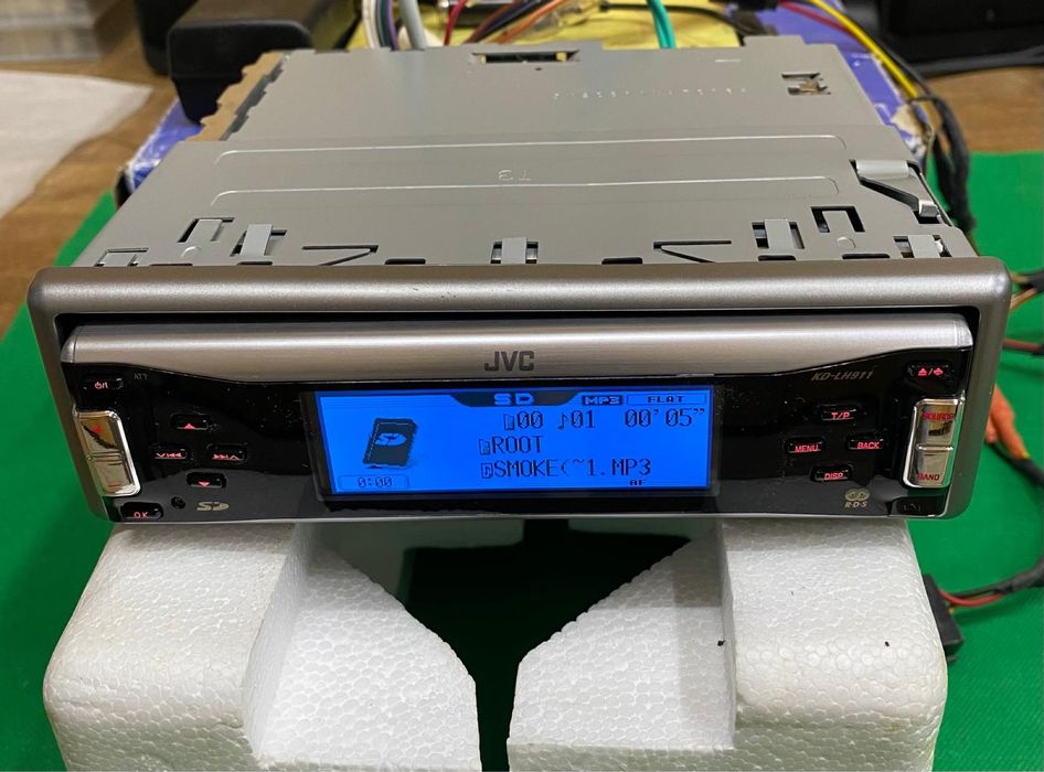 CD player auto JVC KD LH 911 nou