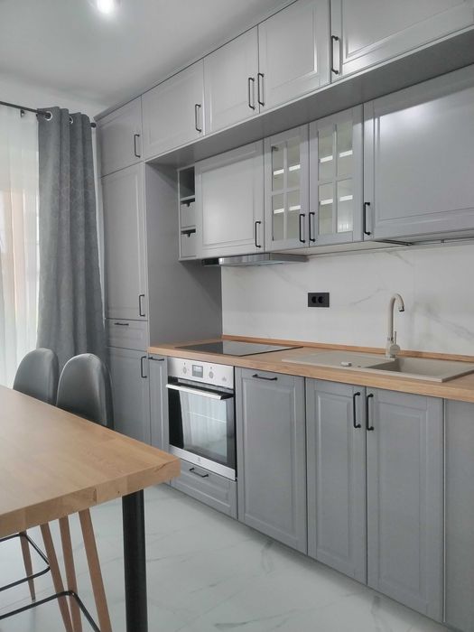 Apartament 2 camere premium curte piscina Astorium Garden