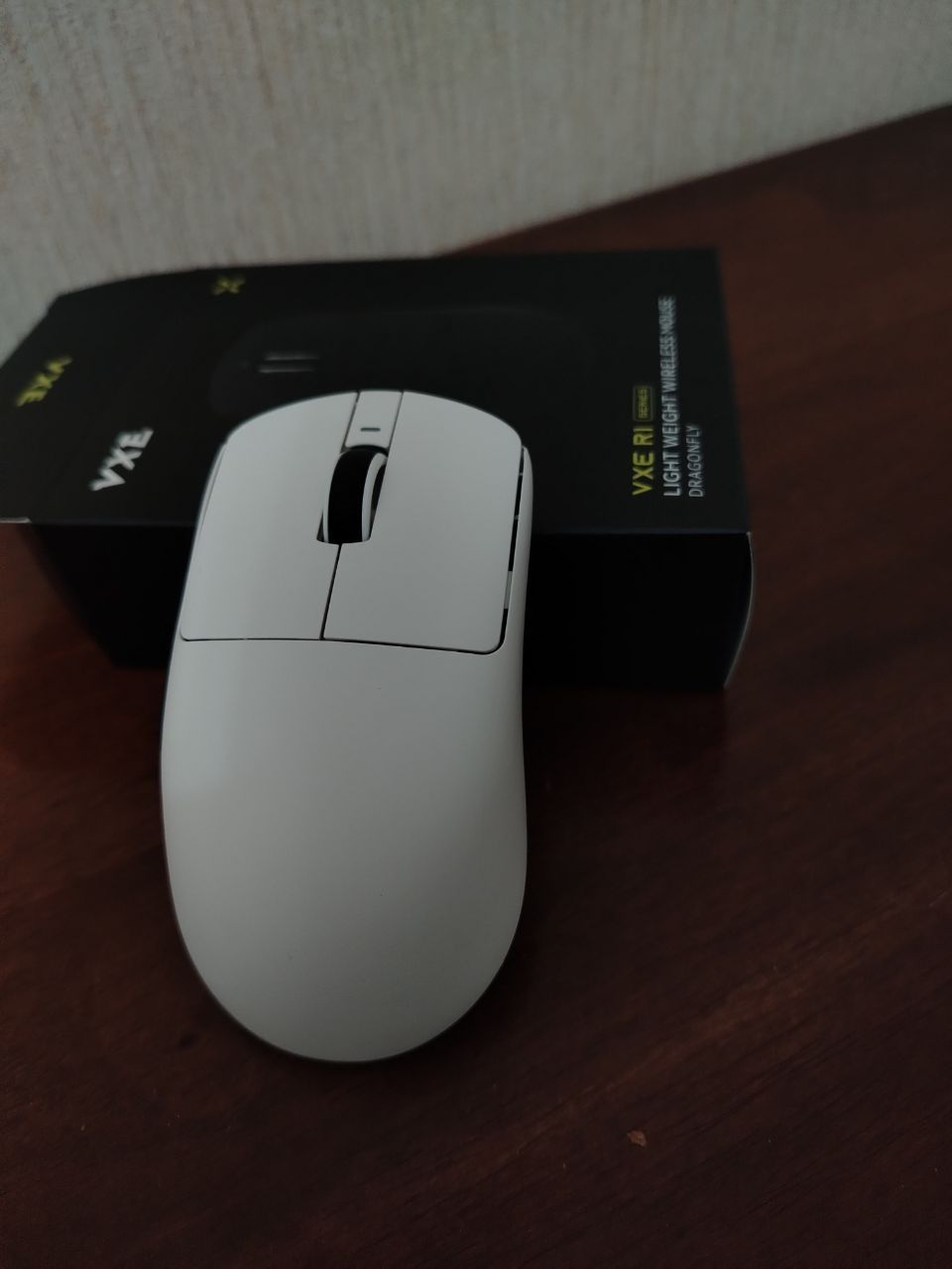 игровая мышка vxe r1 se+
