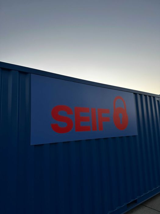 Spații de închiriat, birou, depozite mici, garaj  închiriez