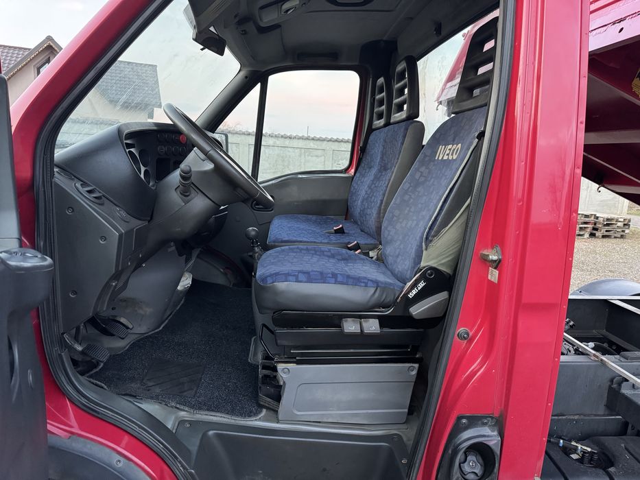 Iveco daily 35c14 basculabil pe cutie , impecabil ,motor 3L , italia .