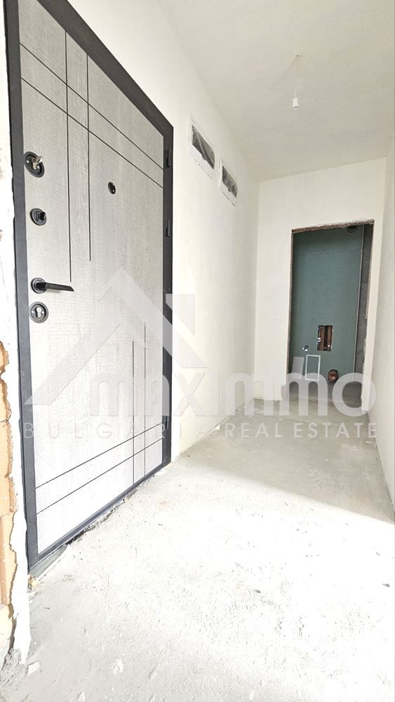 Продава се Тристаен апартамент в Варна, Кайсиева градина - 80 кв.м за 1438 €/кв.м - Снимка #6