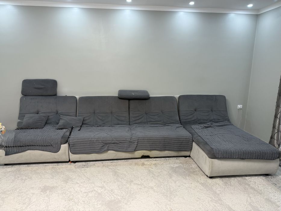 Продам диван 4 метровый