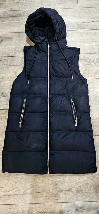 Топъл елек на Zara
