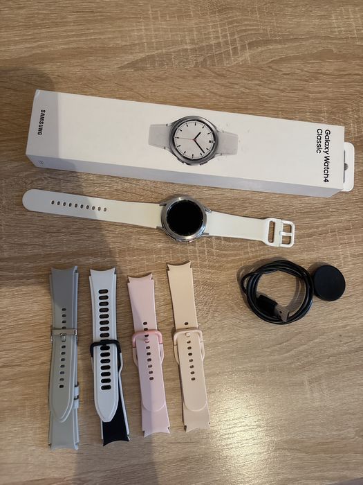Samaung Galaxy Watch 4
