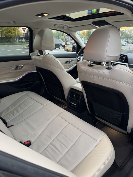 Bmw seria 3 G20 330i Luxury line TVA deductibil