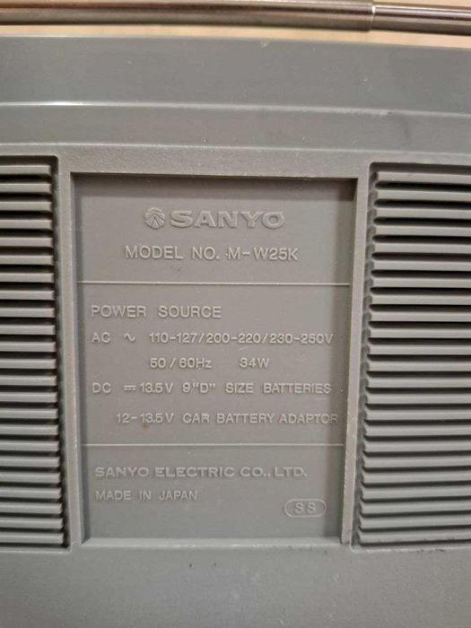 Магнитола Sanyo M-W25K