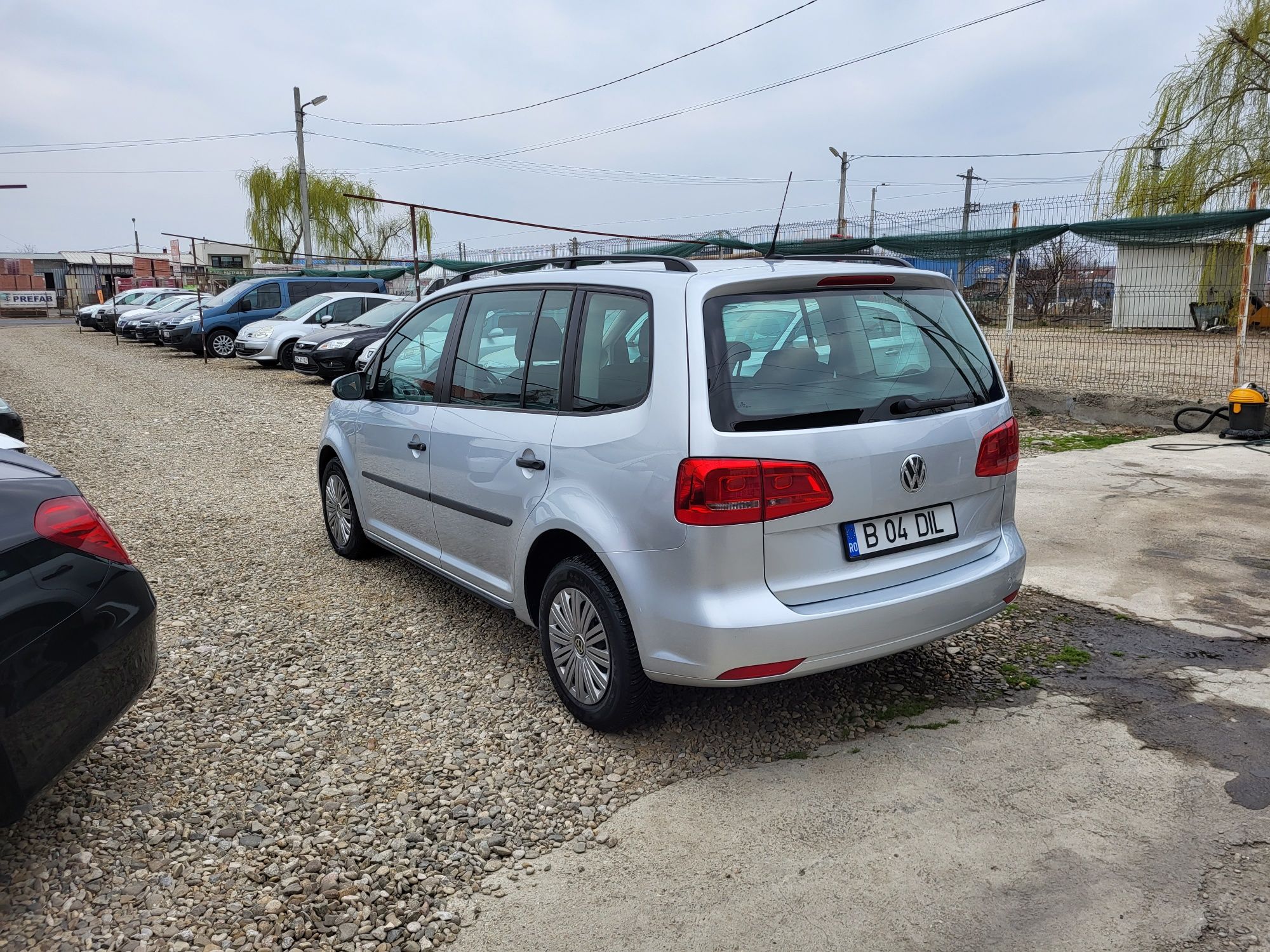 VW Touran 1.6 D Cutie Automata fab 2011 Rate/Csah/BUY Back