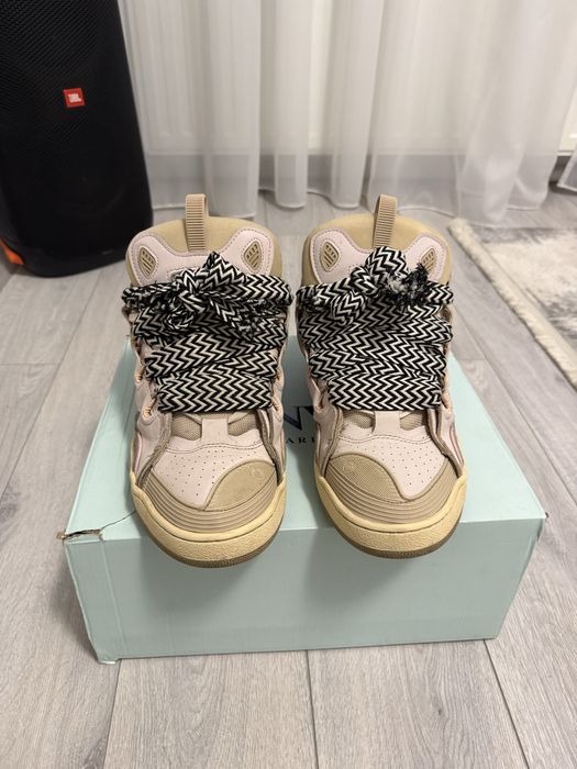 vand lanvin 45 in stare foarte buna