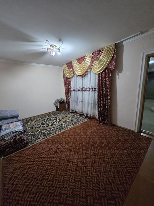 Арендага участка берилади. 3 та хона. 4 сўтик.