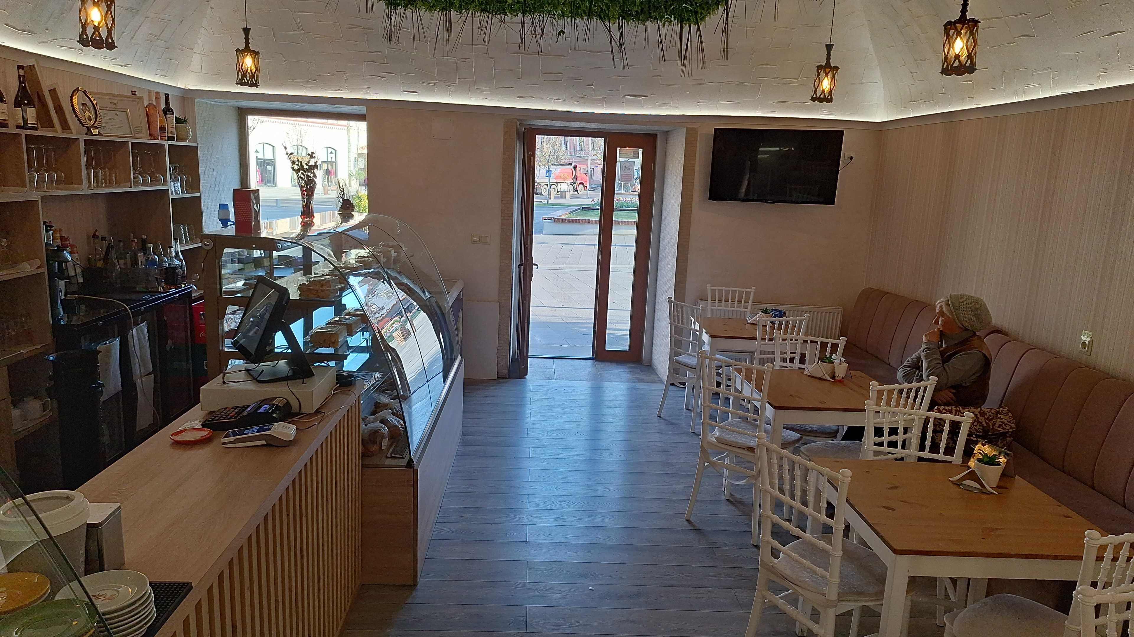 Vand afacere cofetărie/cafenea/bistro!!!
