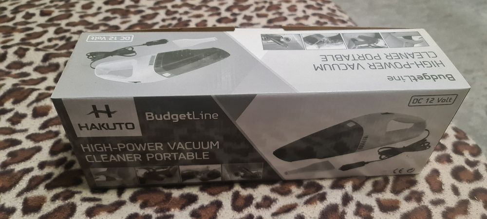 Автомобильный пылесос