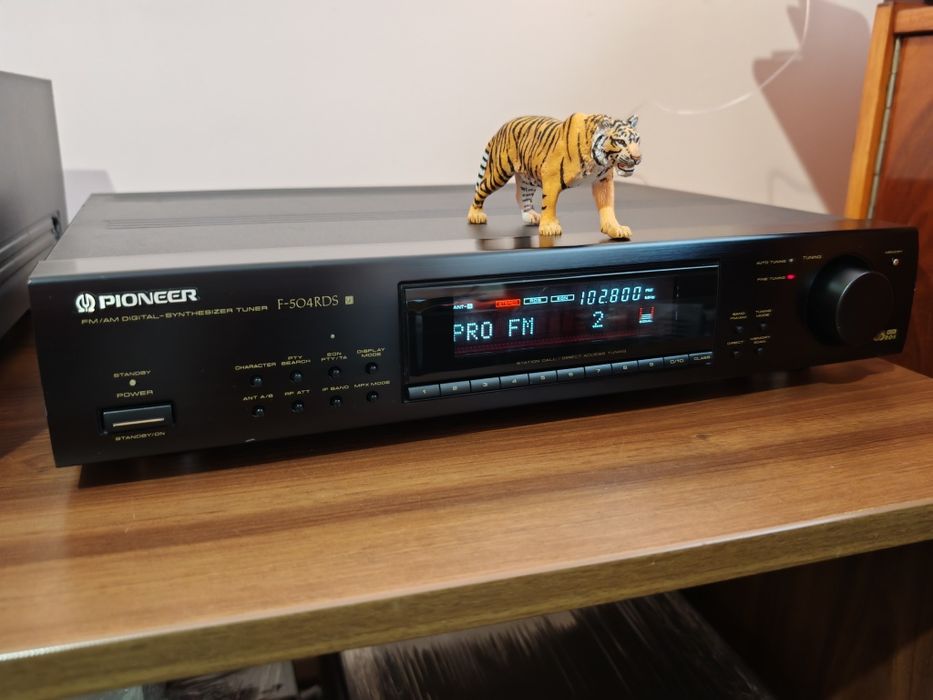 Pioneer F-504RDS. Tuner premium. Rar. Frumusețe Hi-Fi. Preț fix !