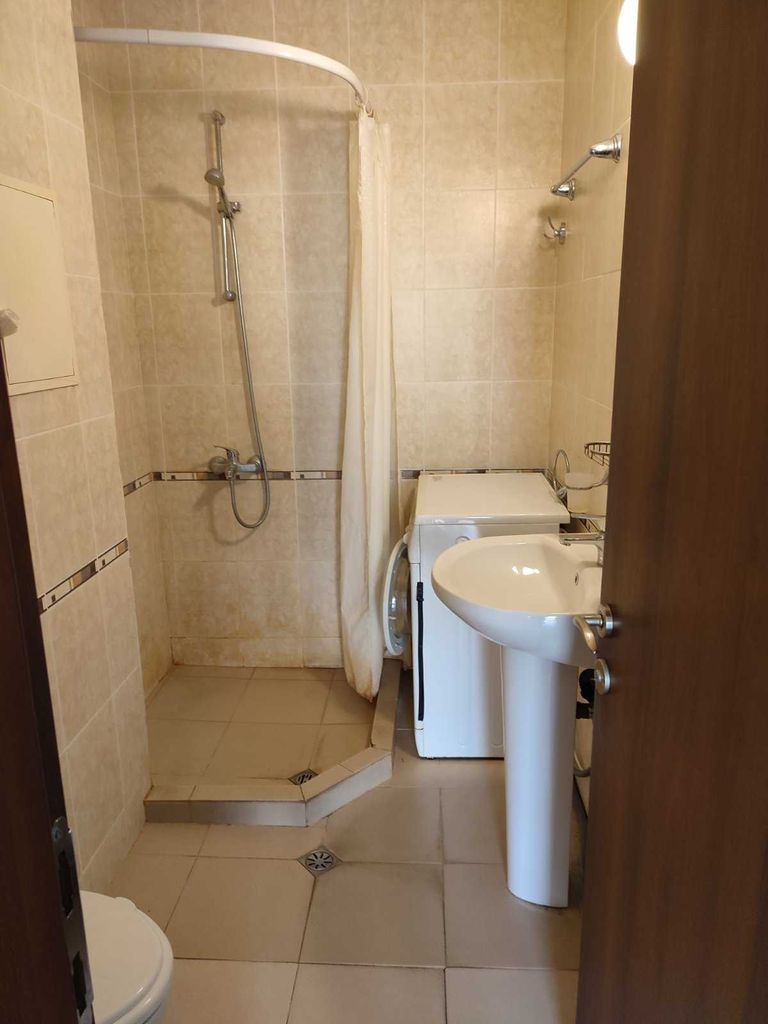 Дава се под наем Едностаен апартамент в Свети Влас - 46 кв.м за 250 € - Снимка #14