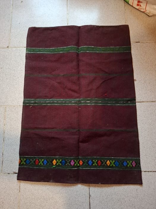 Вълнена престилка