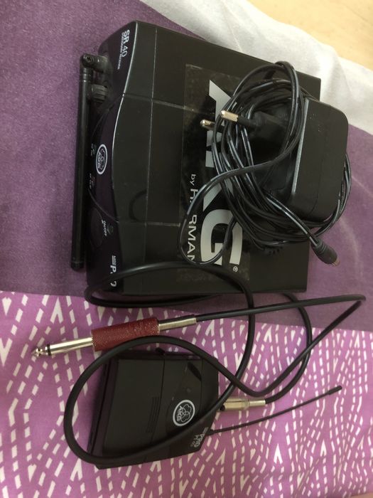 Reciever AKG sr40 mini pro