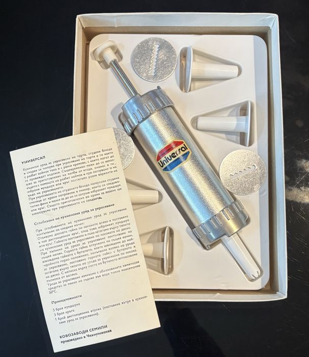 Чисто нов шприц за сладки