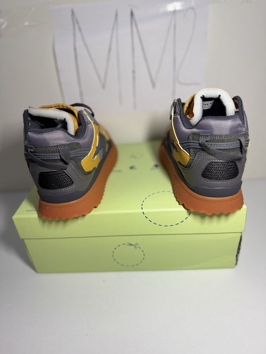 Off-White Men's Sponge Mid-Top Colorblock Sneakers