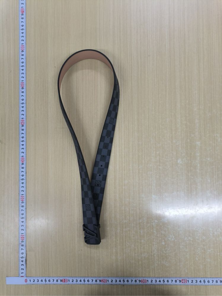 Louis vuitton колан