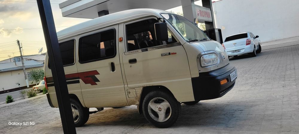 DAMAS srochno sotiladi puli 3400 yili 2008