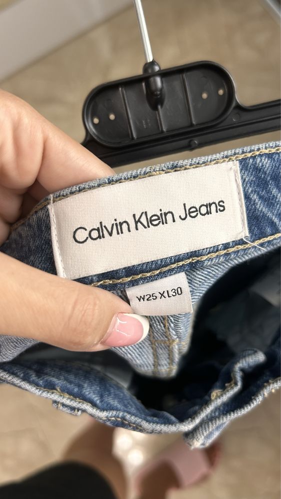 Calvin Klein Дамски дънки Calvin Klein