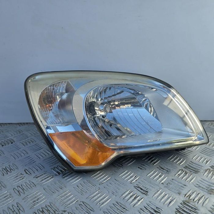 Far dreapta Kia Sportage