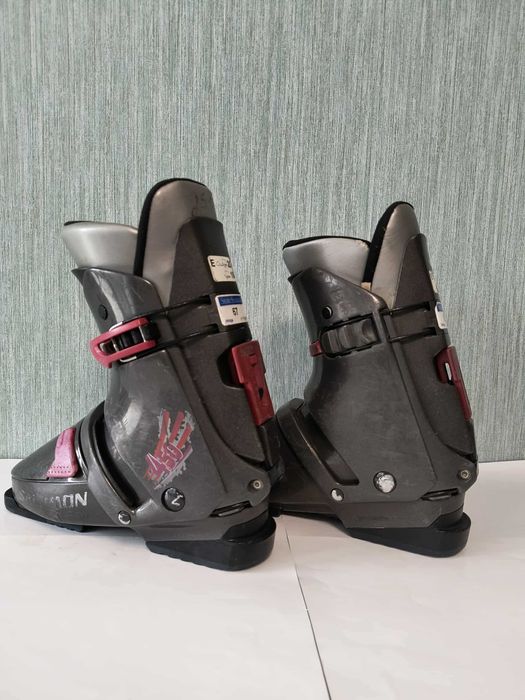 ски обувки, ботуши