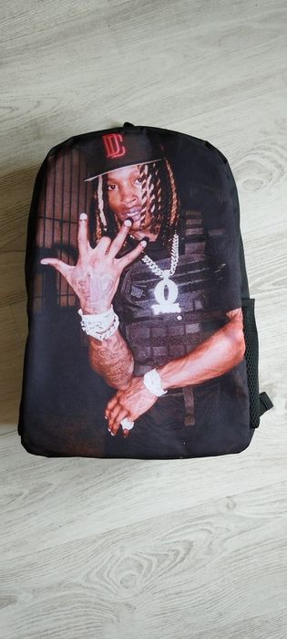 Ghiozdan king von Nou
