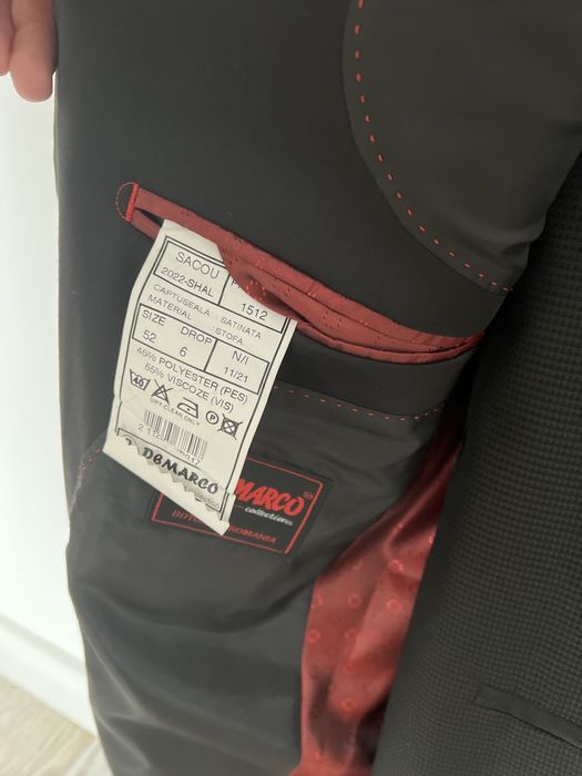 Vând costum bărbați elegant negru
