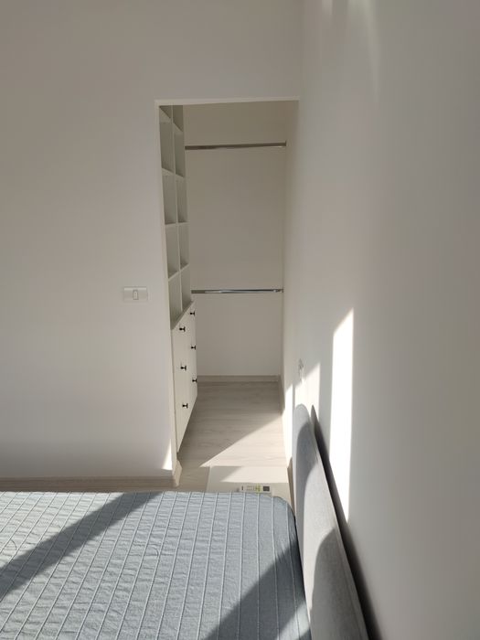 Proprietar inchiriez apartament 4 camere zona Dacia