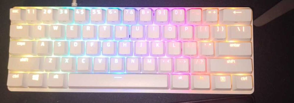 Tastatura Gaming Razer Huntsman Mini Mercury White Switch-uri Rosii.