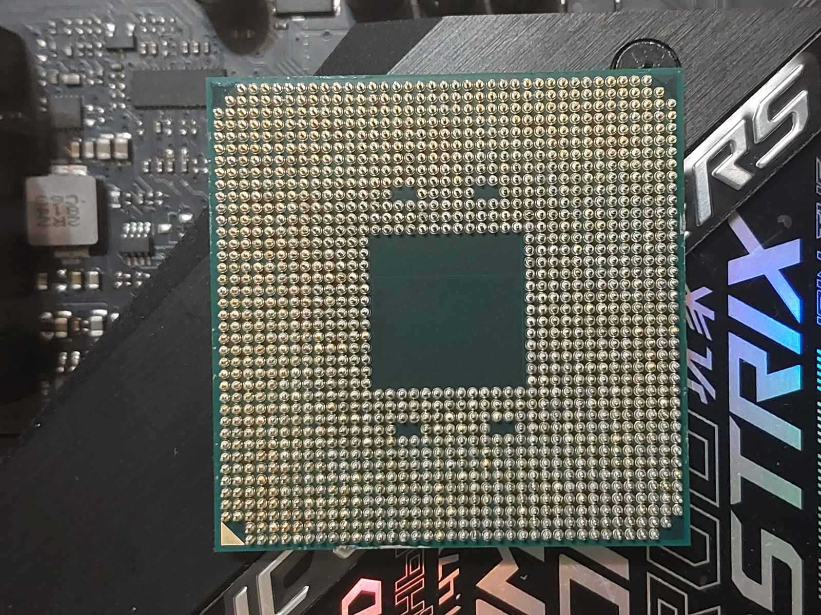 AMD Ryzen 7 5700X + Asus ROG StriX X470-F Gaming