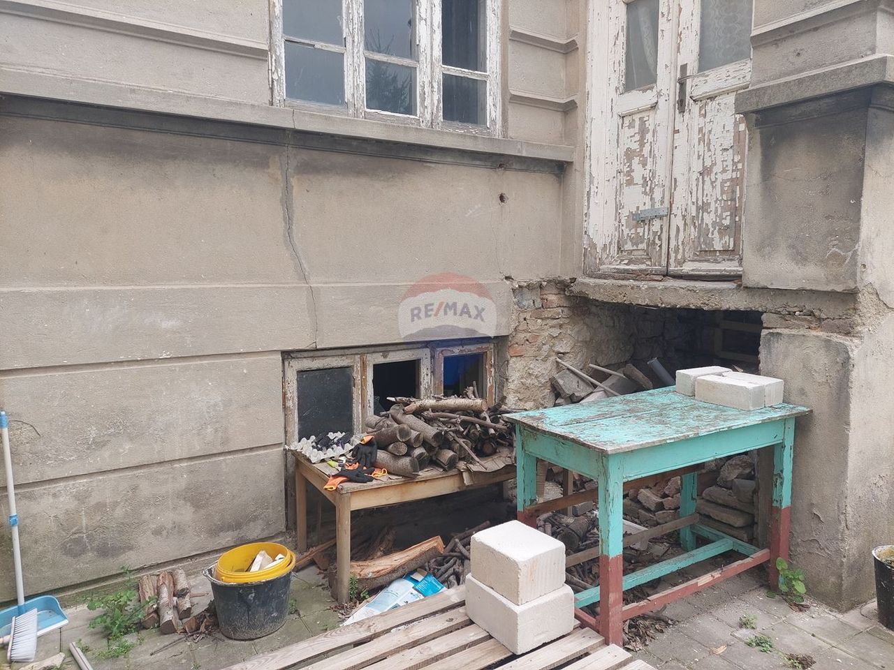 Продава се Етаж от къща в Варна, Гръцка махала - 53 кв.м за 1340 €/кв.м - Снимка #10