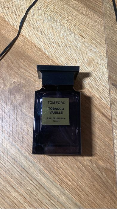 Продам парфюм оригинал TOM FORD срочно!!!