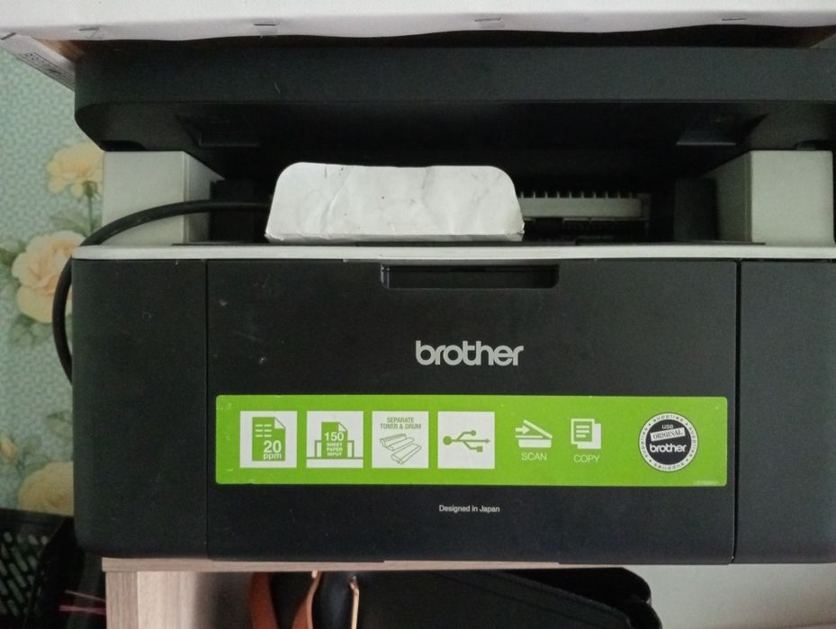 Продам принтер Brother