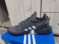 Маратонки Adidas НОВИ!!!