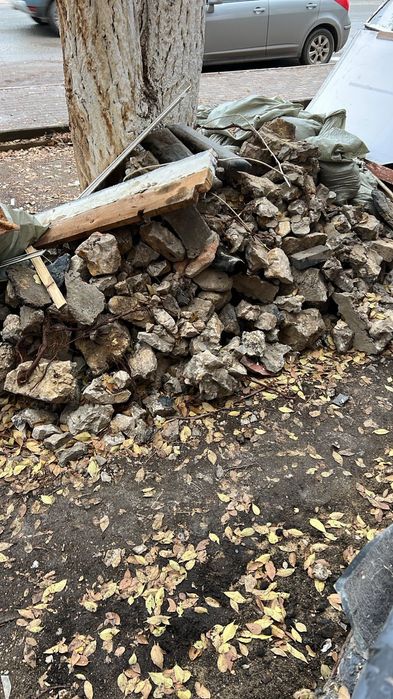 Отдам даром строительный мусор